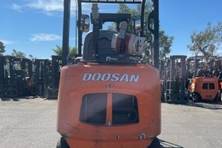 2020 Doosan G15S-5