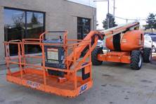 2005 JLG 600AJ