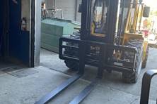 2023 Load Lifter 2415-12G