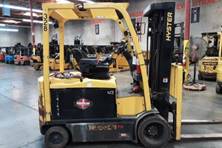 2017 Hyster E70XN-40