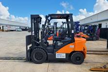 2023 Doosan G30E-7