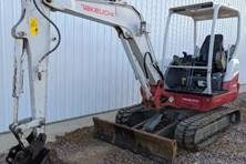 2018 Takeuchi TB240R