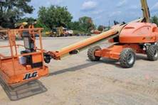 2014 JLG 400S