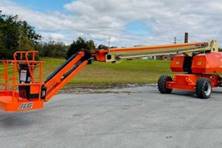 2017 JLG 860SJ