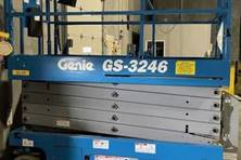 2017 Genie GS3246