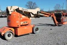 2011 JLG E400AJPN