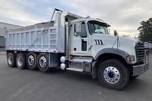 2019 Mack GRANITE 64FR