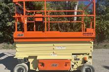 2017 JLG 2646ES