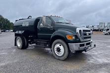 2011 Ford F750 XL