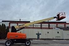 2016 JLG 800S