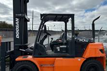 2017 Doosan D70S-7