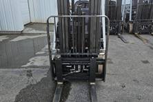 2014 Unicarriers CF50 - $18,480.00