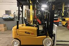 2013 Yale ERP040VFN36TE082