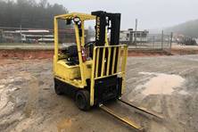 2002 Hyster S30XM