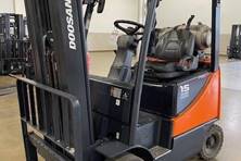 2020 Doosan G15S-5