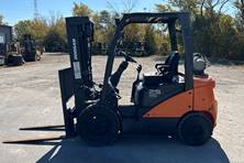 2022 Doosan G25E-7