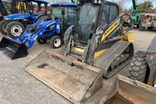 2019 New Holland C237