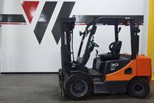 2016 Doosan D30S-7