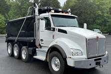 2024 Kenworth T880