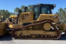 2020 Cat D6