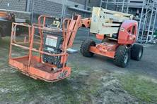 2007 JLG 450AJ