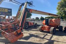 2013 JLG 800AJ