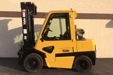 2003 Yale GLP090