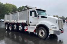 2017 Kenworth T880