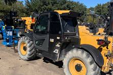 2018 Cat TH408D AG HANDLER