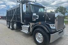 2019 Freightliner 122SD