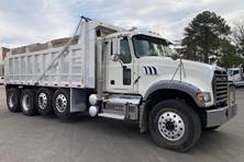 2019 Mack GRANITE 64FR