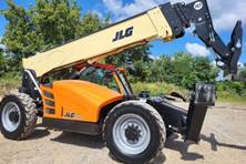 2024 JLG 1055