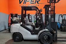 2023 Viper Lift Trucks FY35