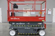 2024 Skyjack SJ3220