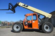 2015 JLG G6-42A