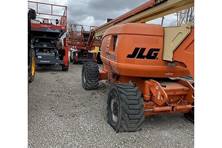 JLG 800AJ