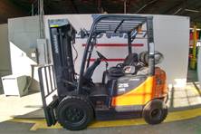 2012 Doosan G25E-5