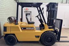 1999 Cat GPL040