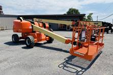 2015 JLG 400S