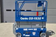 2017 Genie GS1930