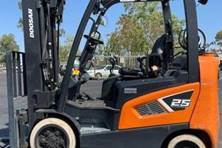 2019 Doosan GC25S-9