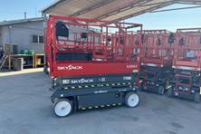 2024 Skyjack SJ3220