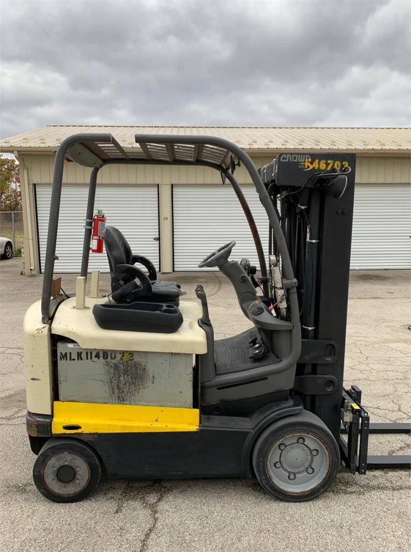 2005 Electric Crown FC4020-40 Electric 4 Wheel Sit Down