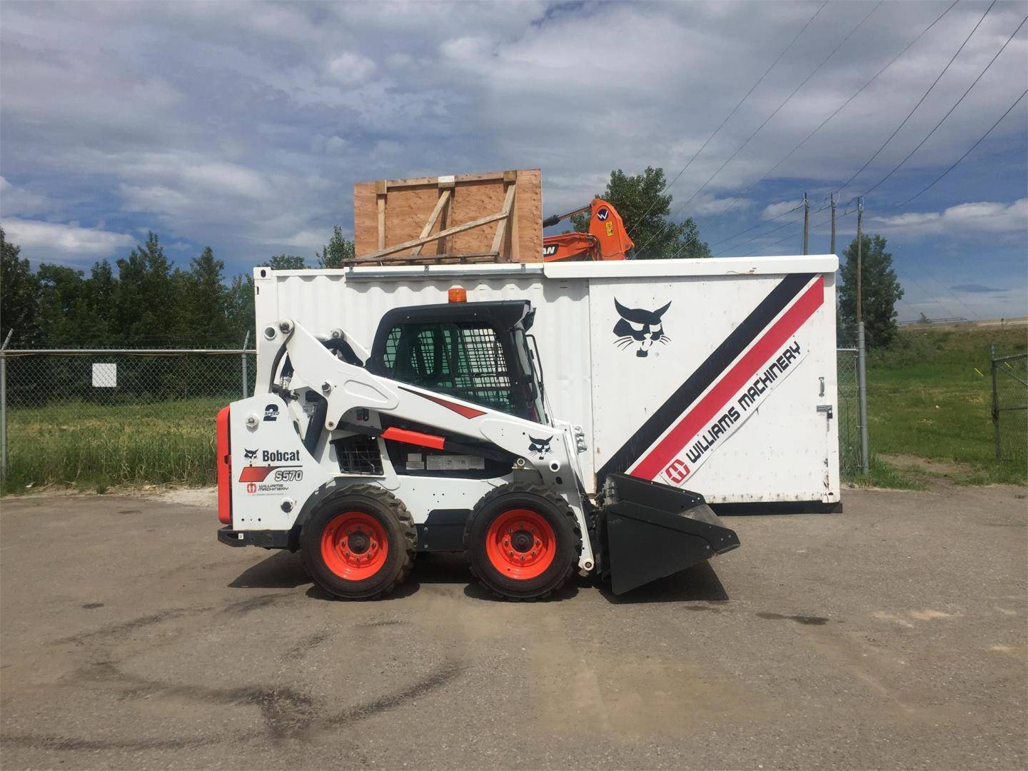 2017 Bobcat S570 Earth Moving and Construction