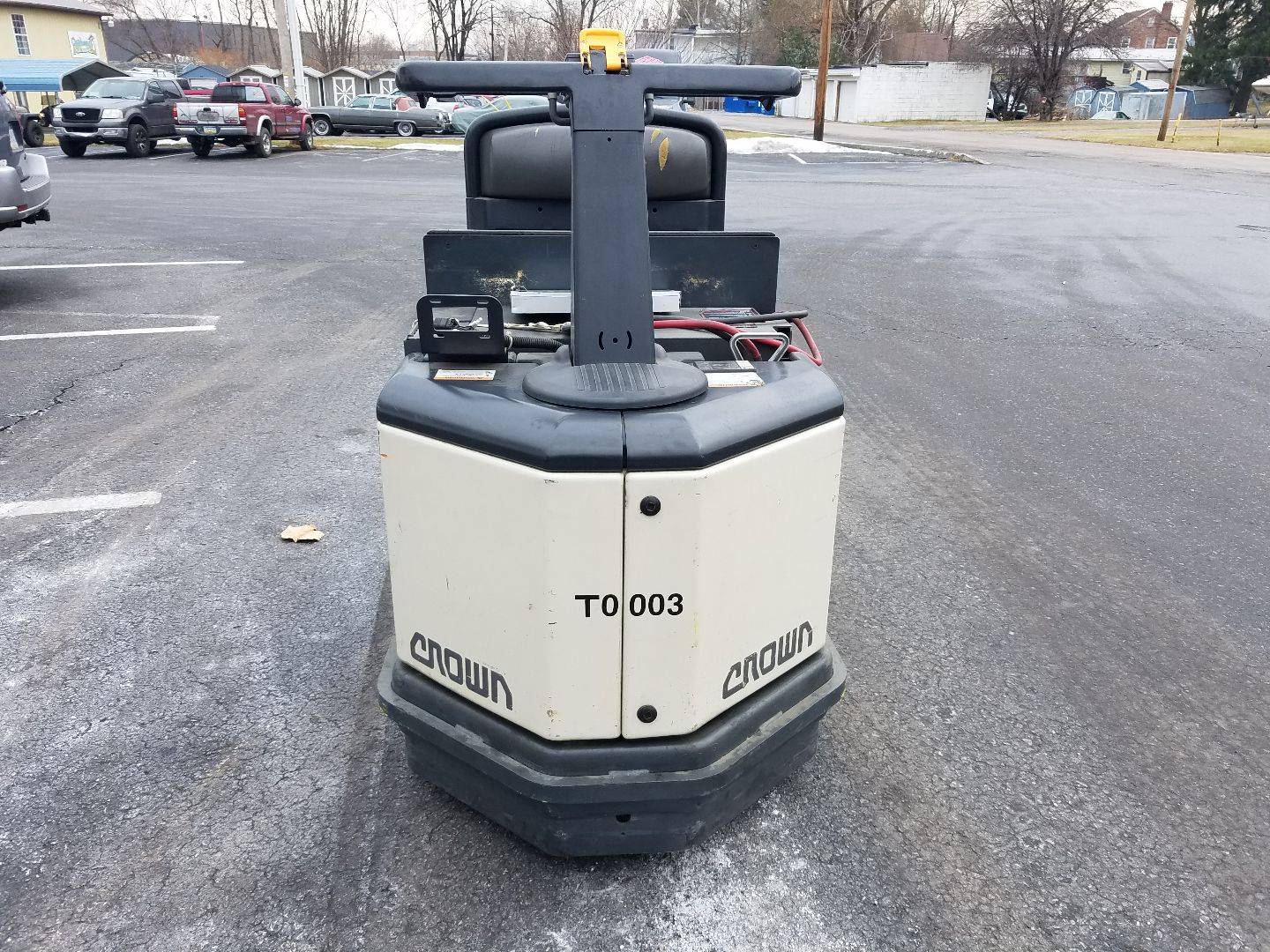 2010 Electric Crown TR3600-200 Tow Tractor