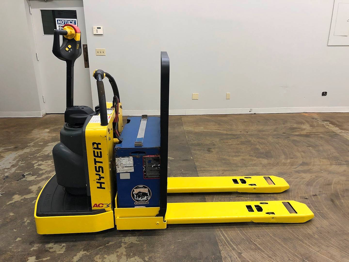 2008 Electric Hyster B60ZAC Electric Walkie/Rider Pallet Jack