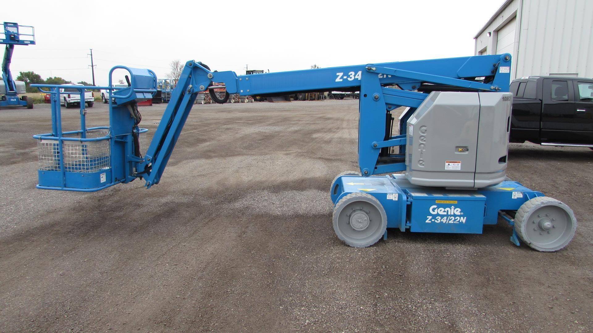 2011 Electric Genie Z34/22N Articulated Boom