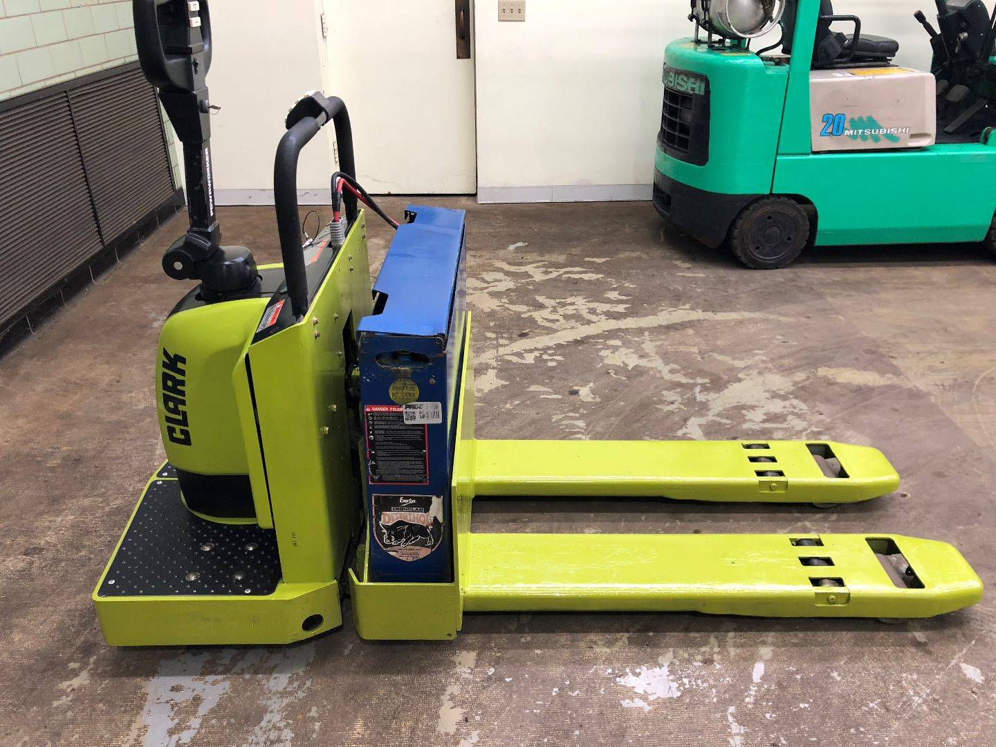 2013 Electric Clark Hwx30 Electric Walkie Rider Pallet Jack