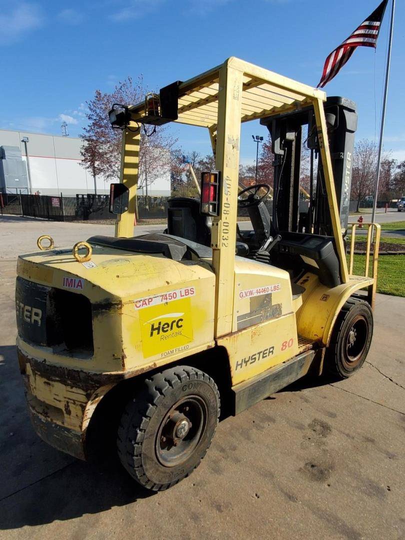 2000 Diesel Hyster H80XM Pneumatic Tire 4 Wheel Sit Down