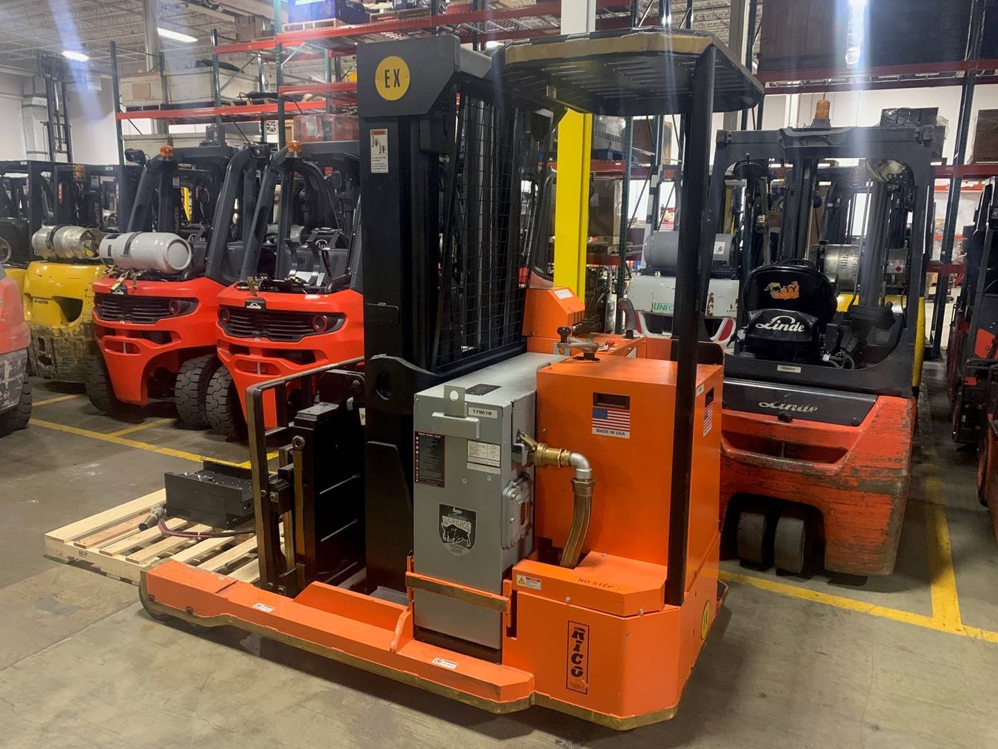Appliance lift 750 lb hyd rentals Northeastern and Central Pennsylvania,  Where to Rent Appliance lift 750 lb hyd rentals in Scott Township and  Montrose PA